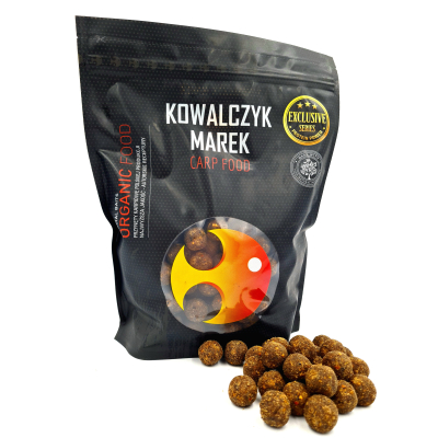 Kulki proteinowe zanętowe  EXCLUSIVE CZOSNEK&ŚLIWKA 18 mm
